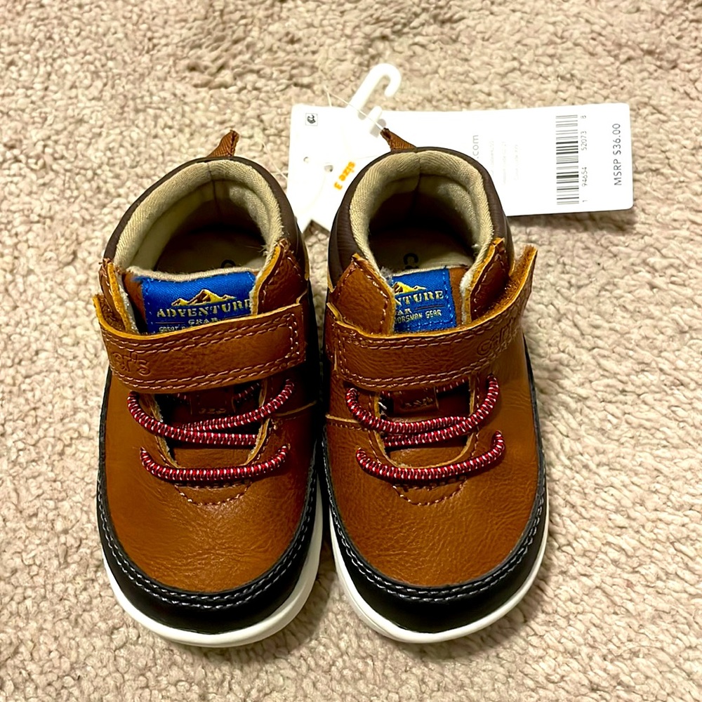Carters baby boy shoes size 3 (6-9 months) NWT